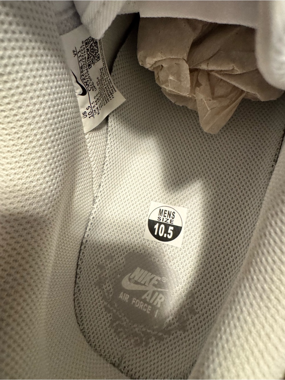Nike White Men's Air Force 1 Sneaker - Size 10.5